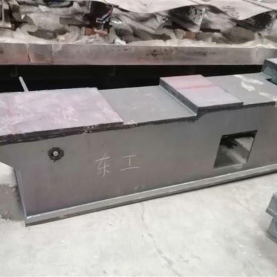 特大型打砂設(shè)備，對所有特大型金屬件表面打砂清除表面雜質(zhì)